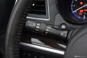 2017款傲虎 2.5L自动豪华导航版 EyeSight