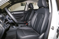 2016款奥迪Q3 2.0T自动35TFSI典藏版quattro进享型