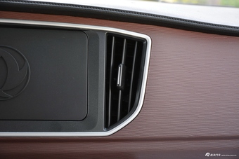 2018款菱智M5 1.6L手动7座舒适型