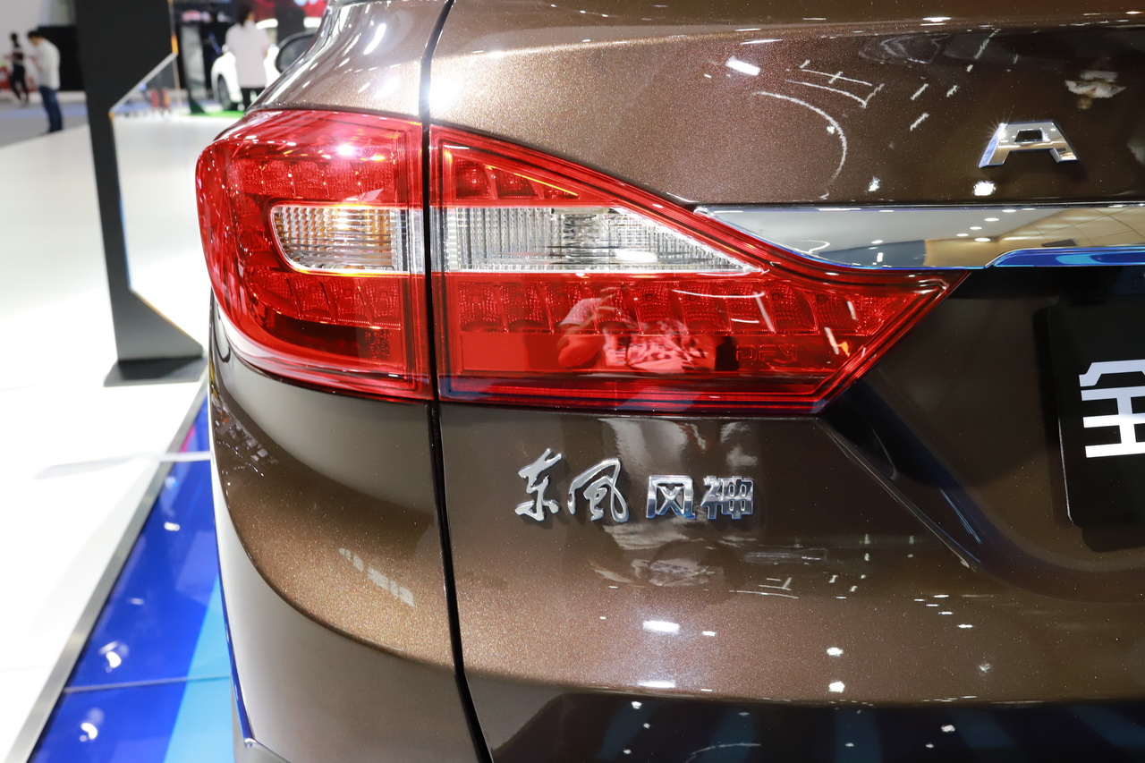 2018广州车展实拍：全新风神AX3