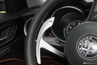  2017款Stelvio 2.0T 280HP自动豪华版