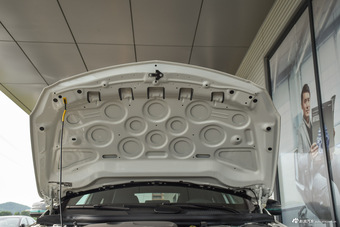 2016款奔驰A级 A200 1.6T自动赛道版