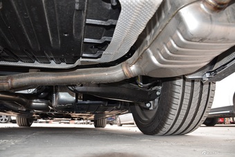 2016款奔驰E级E300L 豪华型