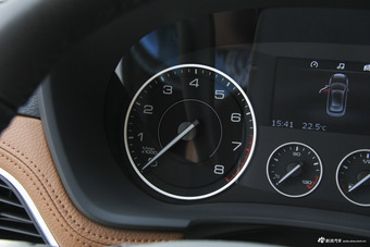 2018款宝沃BX7 2.0T自动28T两驱豪华型5座