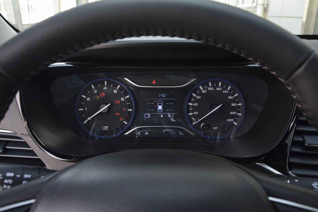 2018款传祺GA4 1.3T自动尊享版200T