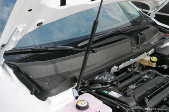 2018款观致3三厢1.6L自动领先型