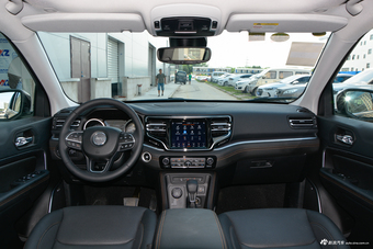 2018款大指挥官2.0T自动四驱智享版图片