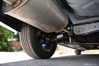 2017款V5菱致1.5L手动新贵型