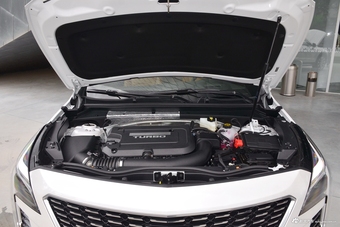 2018款XT4 2.0T自动四驱铂金版28T图片