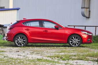 2017款马自达3昂克赛拉 两厢 2.0L 自动运动型