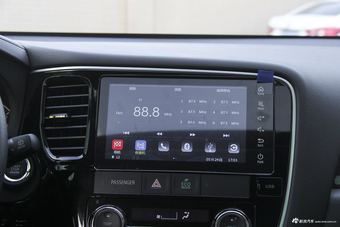 2018款欧蓝德2.0L自动两驱荣耀版5座