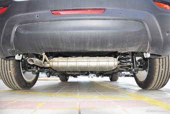 2016款中华V3 1.5L自动舒适型