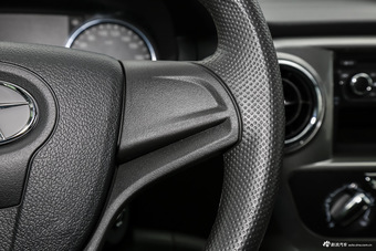 2015款瑞风M3 1.6L手动豪华型