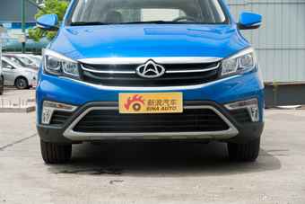 2017款长安欧尚A800 1.6L手动豪华型