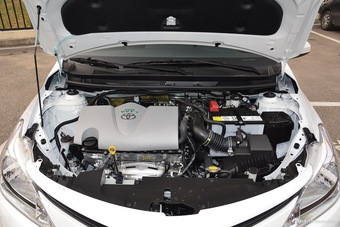 2017款丰田威驰 1.5L CVT创行版
