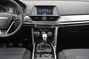 2018款哈弗H6运动版1.5T手动两驱精英型红标 