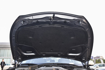 2016款英菲尼迪Q50L 2.0T自动悦享版