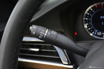 2017款CT6 2.0T自动28T领先型