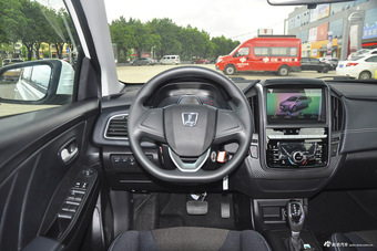 2016款锐3 1.6L自动智享型