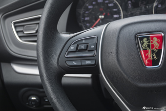 2018款荣威360 PLUS 1.5L自动豪华版 