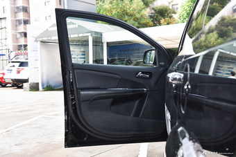 2013款酷威2.4L自动尊尚版