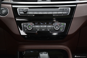 2018款宝马X1 1.5T自动sDrive18Li尊享型