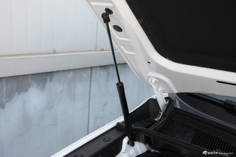 2017款长安CS75尚酷版 1.5T自动锋享型