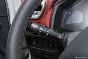 2018款江淮iEV6E运动版 豪华智享型