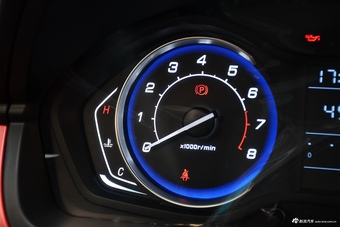 2015款北汽绅宝X25 1.5L手动标准型