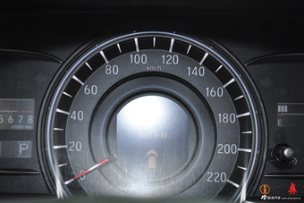 2015款 改款奥德赛2.4L自动至尊版