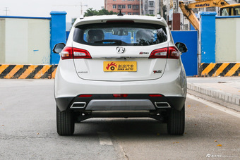 2016款北汽威旺S50 1.5T手动乐动版尊享型