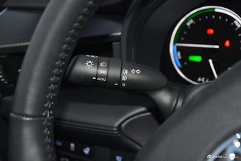 2019款亚洲龙双擎2.5L自动Limited旗舰版国V