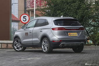 2014款林肯MKC 2.0T自动四驱尊耀版