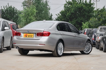 2018款宝马3系2.0T自动320Li xDrive 时尚型