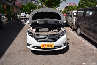 2018款长安A600 1.5L 手动豪华型