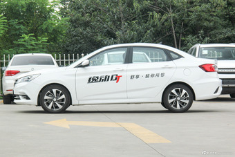 2018款逸动DT 1.6L手动尊享型