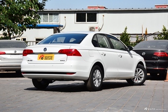 2018款一汽大众宝来 1.5L手动时尚型