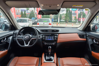 2017款奇骏2.5L自动CVT至尊版 4WD图片