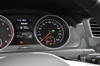 2019款高尔夫1.4T自动豪华型280TSI