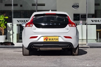 2018款沃尔沃V40 1.5T自动T3 智雅版