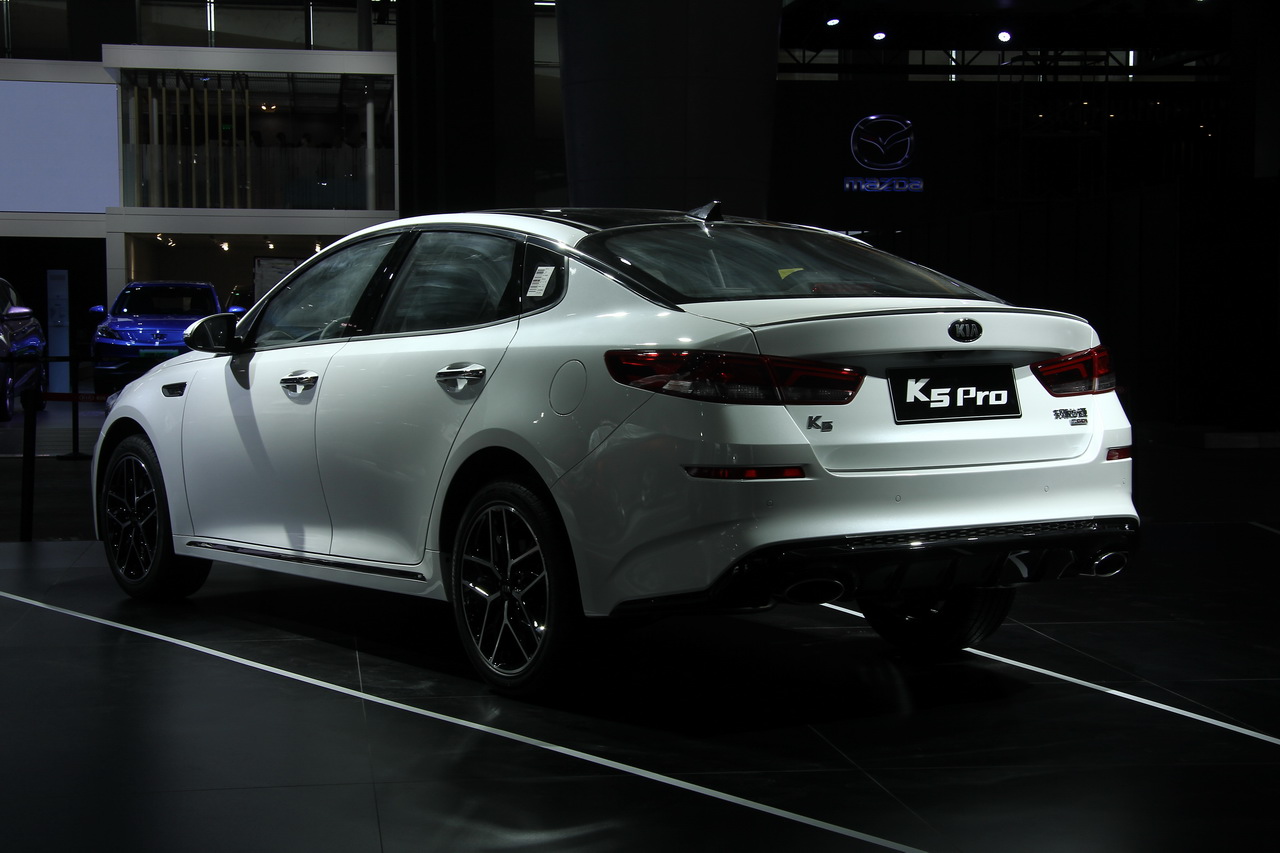 2018广州车展实拍：起亚K5 Pro