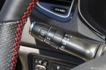 2016款瑞虎5 2.0L自动家尊信赖版