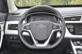 2016款吉利博越1.8TD自动四驱智尊型