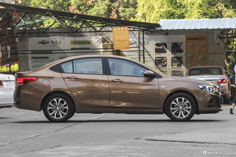 2016款科沃兹1.5L自动欣尚版