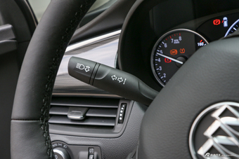 2018款昂科威2.0T自动全能运动旗舰型28T