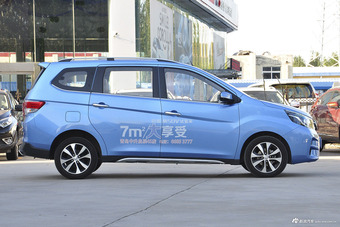 2017款启辰M50V 1.6L XL CVT豪华版