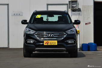2017款全新胜达2.0L自动两驱智能型7座