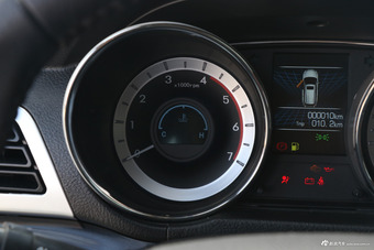 2017款揽福1.9T手动柴油两驱旗舰版5座