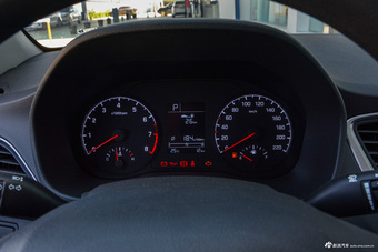 2016款悦纳1.4L自动炫酷版GLS