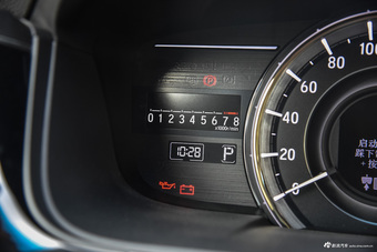 2016款艾力绅2.4L自动至尊版